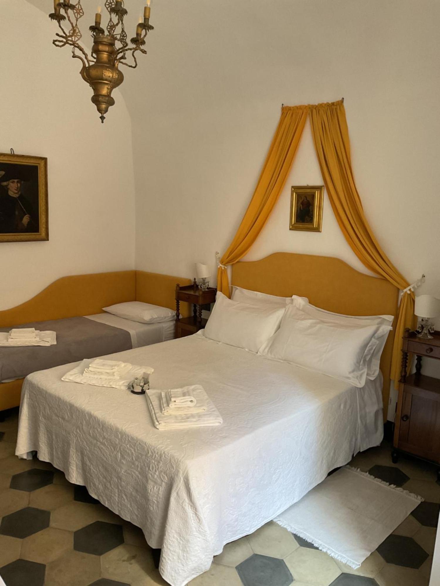 Bed & Breakfast Scia Dina Toirano Exterior photo