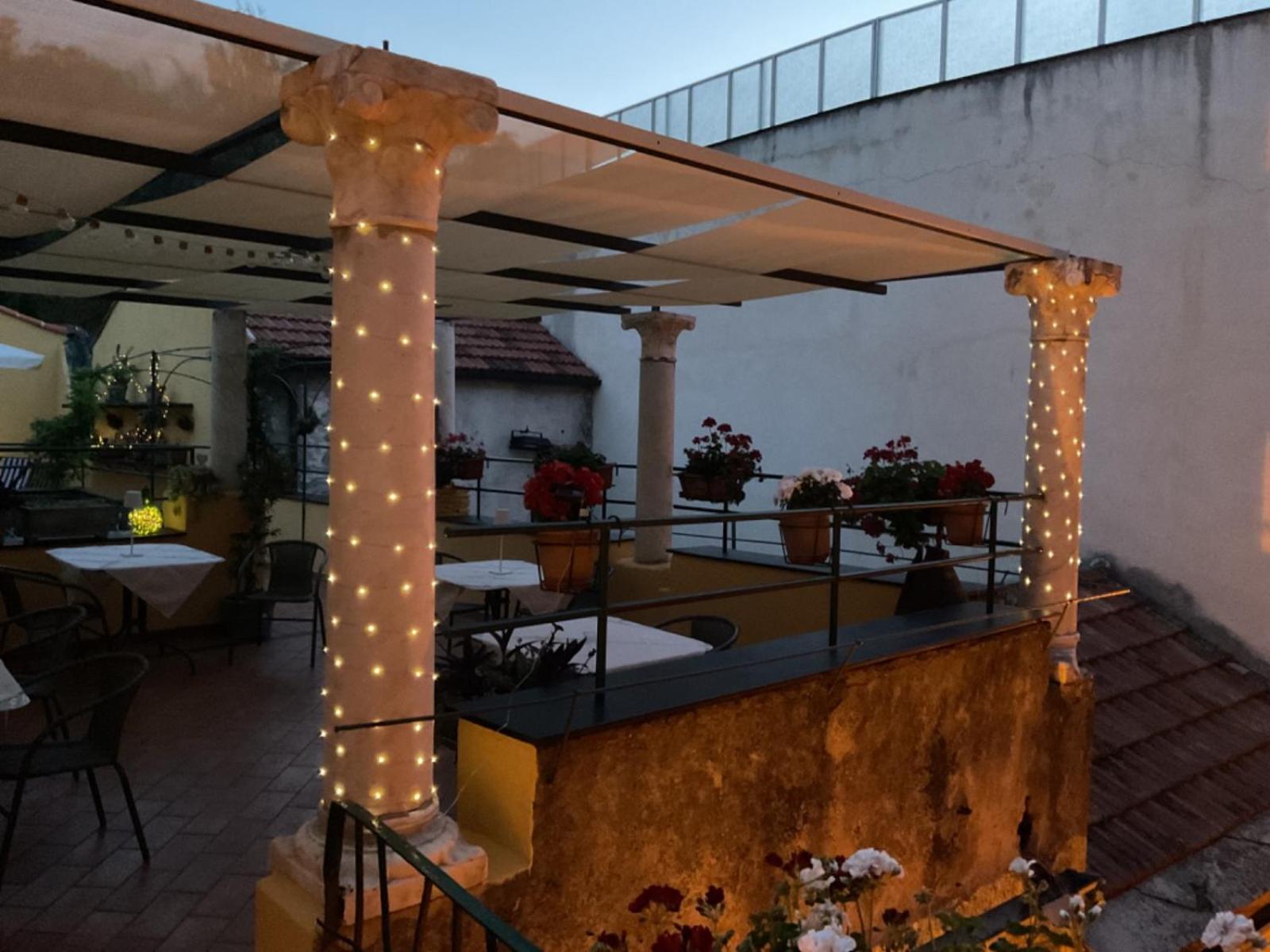 Bed & Breakfast Scia Dina Toirano Exterior photo